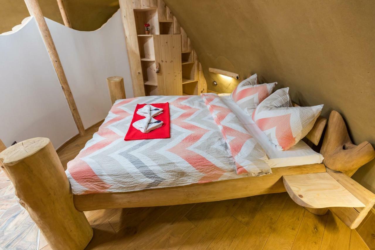 Apartma Zemljanka Ljutomer Bagian luar foto