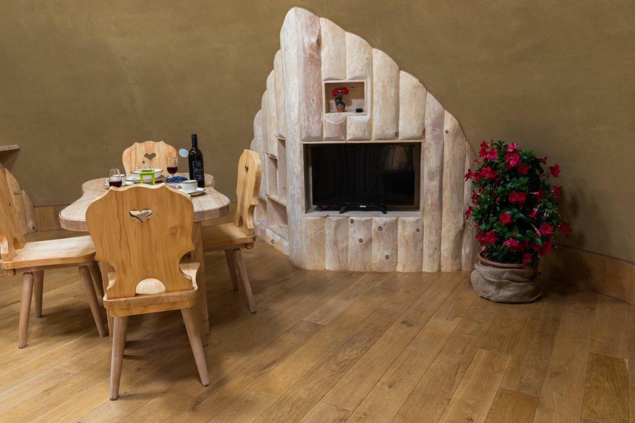 Apartma Zemljanka Ljutomer Bagian luar foto